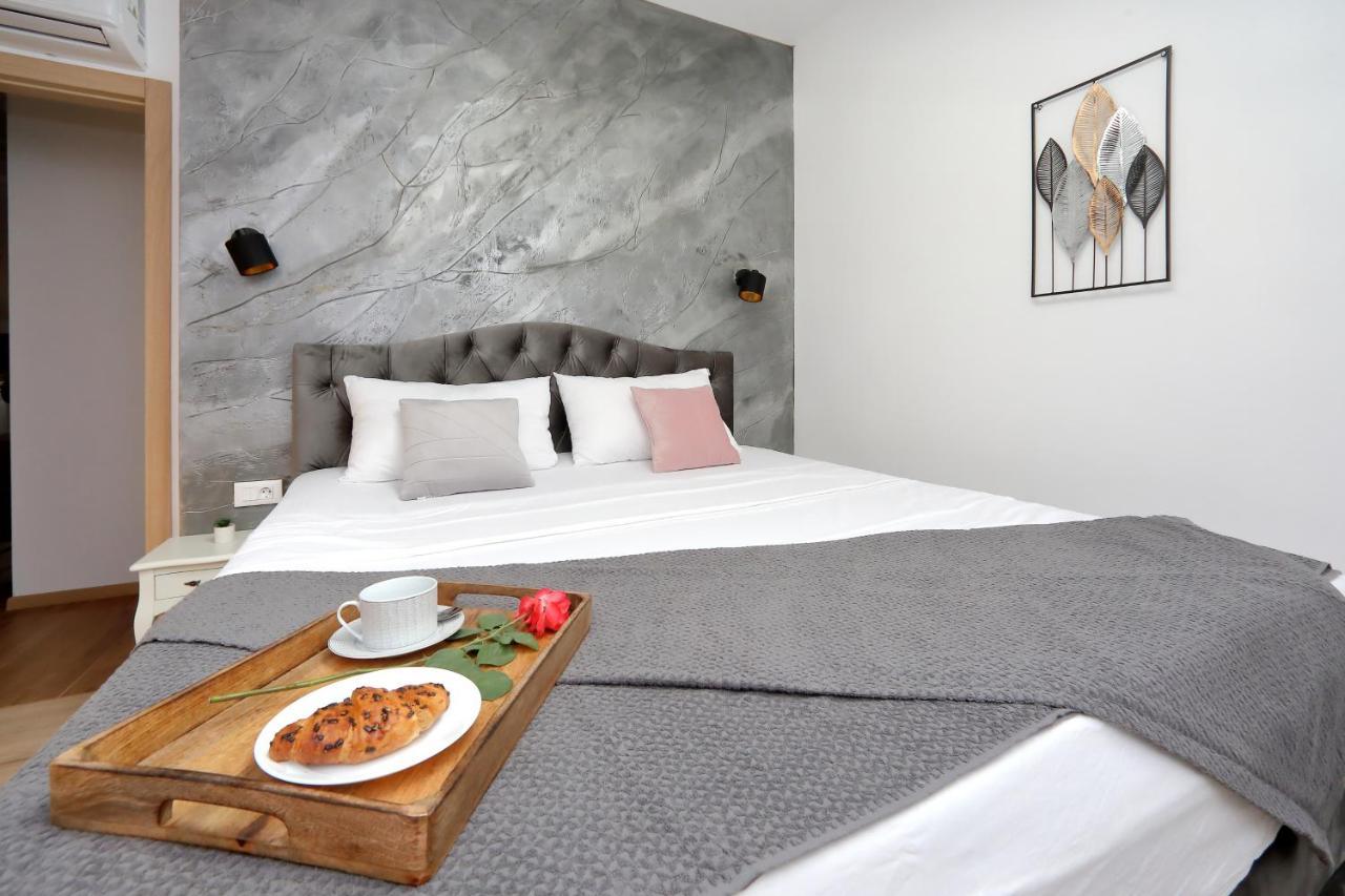 Luxury Apartments Monika Near The Sea With Private Parking Bibinje Exterior foto