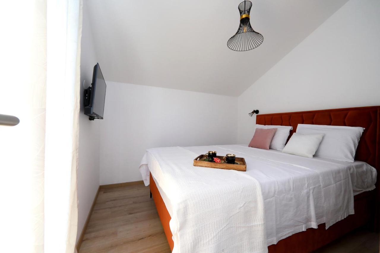 Luxury Apartments Monika Near The Sea With Private Parking Bibinje Exterior foto