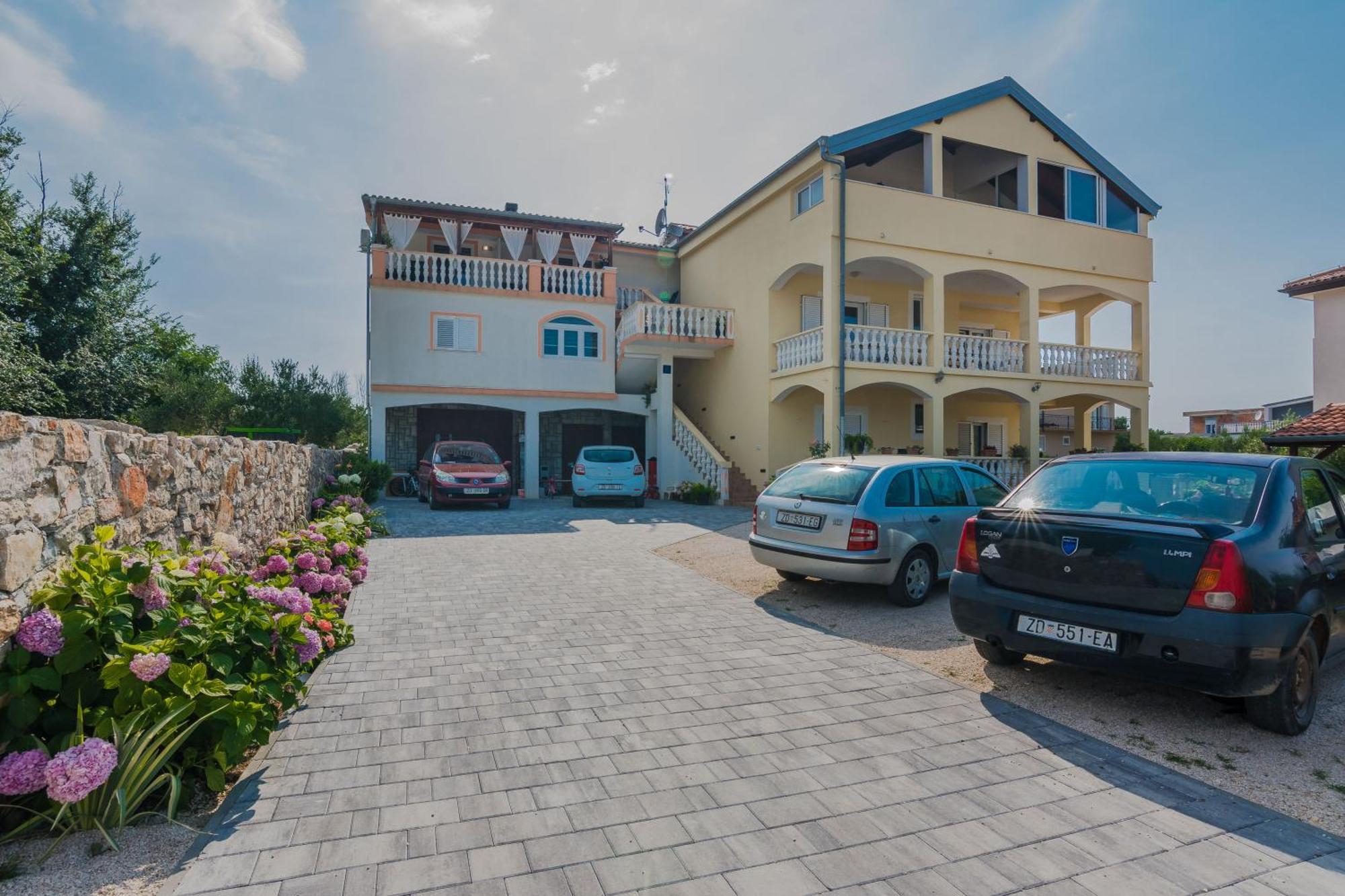 Luxury Apartments Monika Near The Sea With Private Parking Bibinje Exterior foto