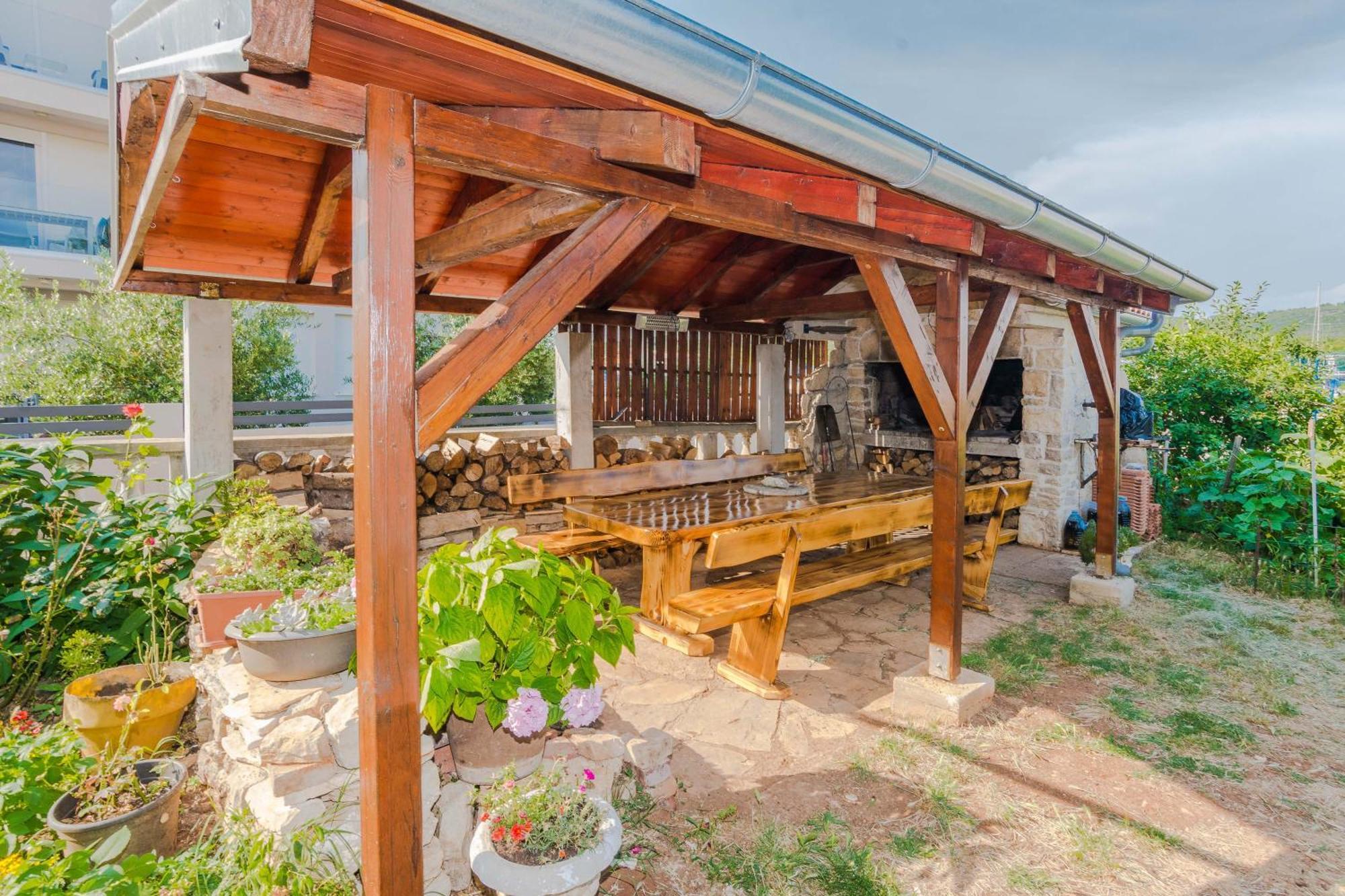 Luxury Apartments Monika Near The Sea With Private Parking Bibinje Exterior foto